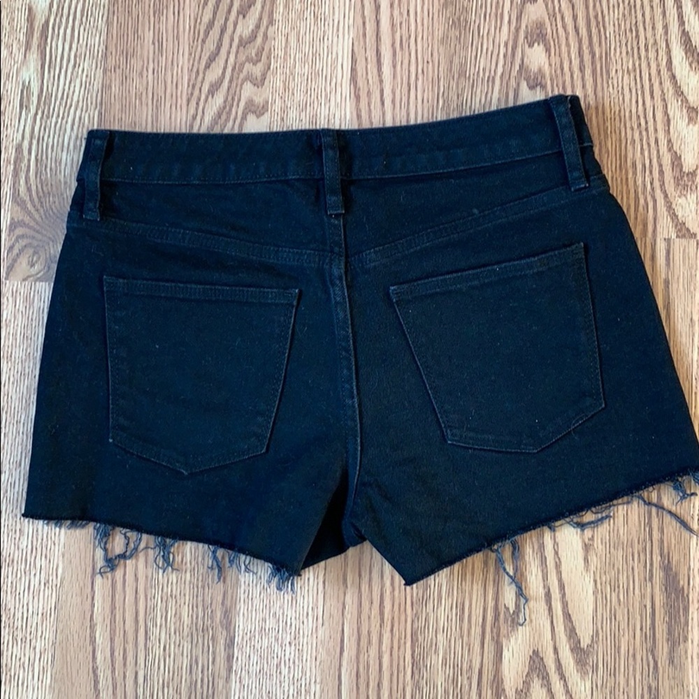 Universal Thread | High Risk Shortie Black Shorts - Picture 2 of 12